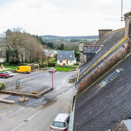 Апартаменты Confortable T1Bis Renove, Au Coeur D'Un Bourg Calme La Chapelle-Neuve  Экстерьер фото