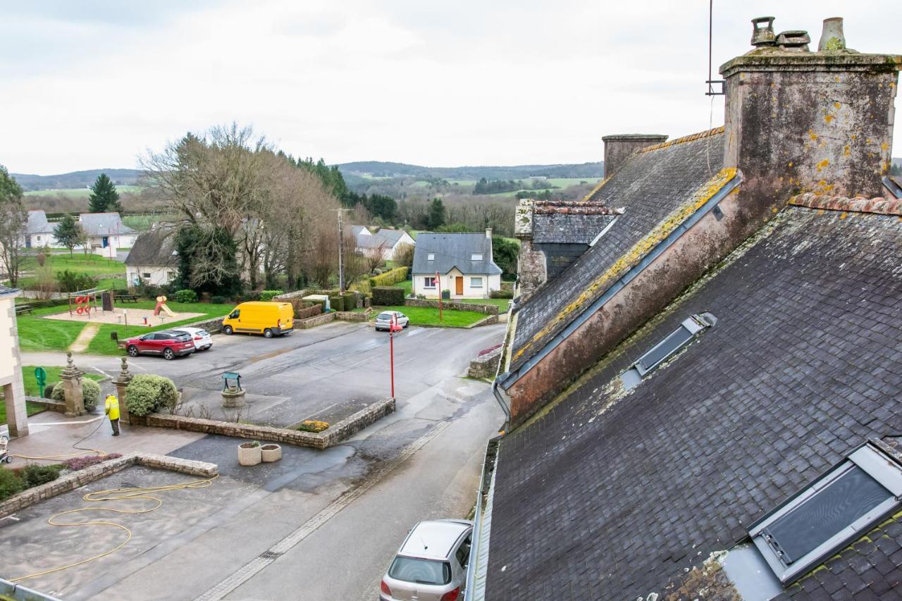 Апартаменты Confortable T1Bis Renove, Au Coeur D'Un Bourg Calme La Chapelle-Neuve  Экстерьер фото